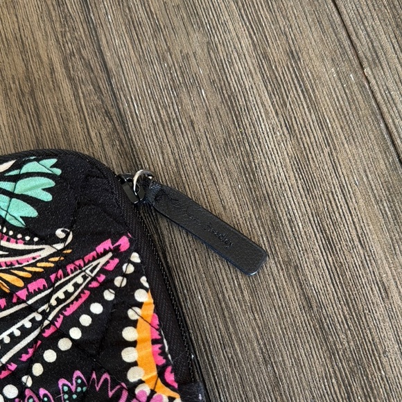 Vera Bradley Colorful Paisley Floral Laptop Sleeve EUC - Picture 3 of 6